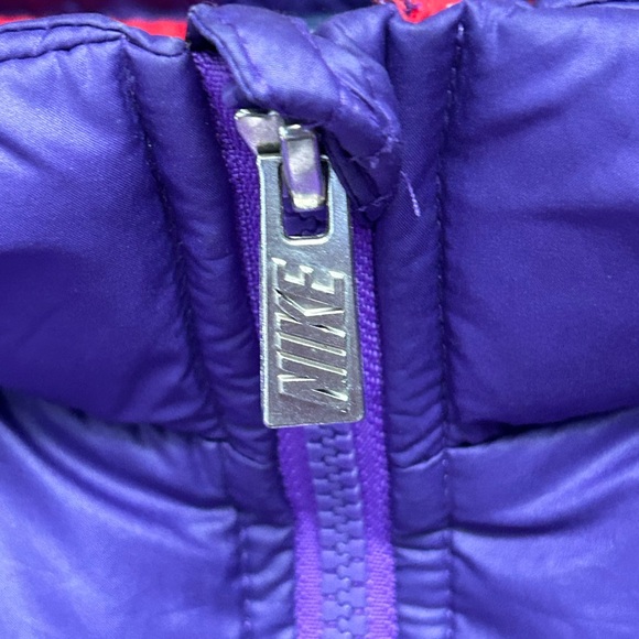NIKE youth size XL winter purple puffer jacket - Picture 5 of 11